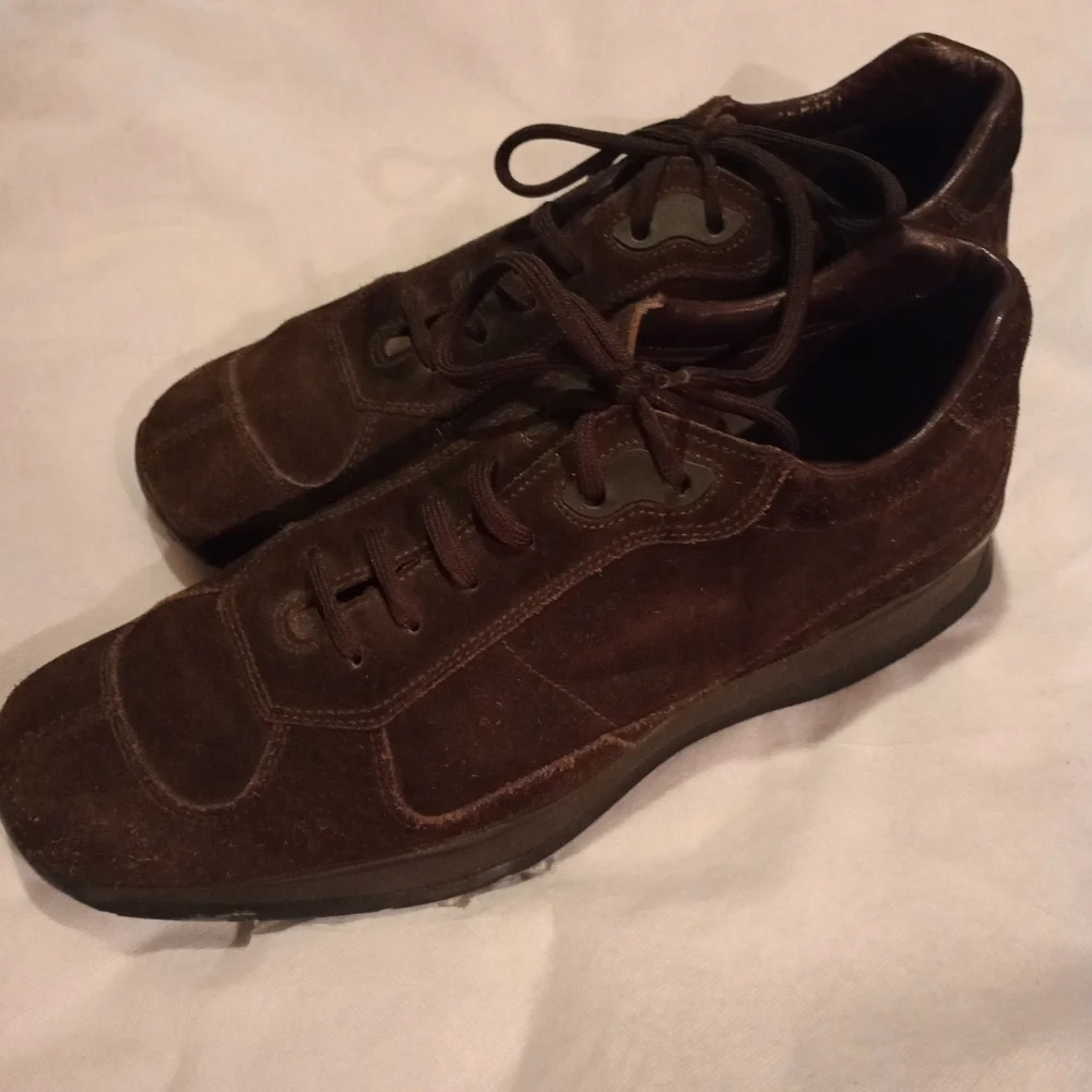 Men's Prada Suede Sneakers - Picture 4 of 10